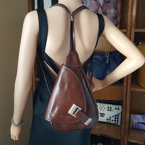 Vintage Handbags - Vintage VERA PELLE Made In Italy Leather Backpack